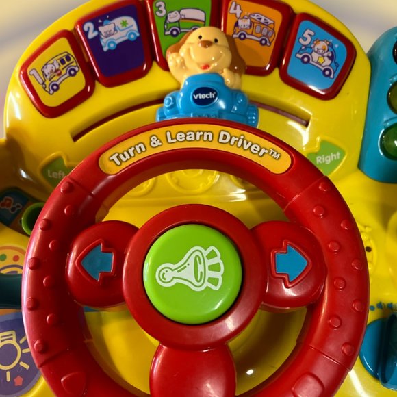 VTech Turn and Learn Driver Play Car with 60+ songs, melodies, sounds and phrase - Picture 4 of 10